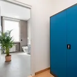 Apartamento 16 *