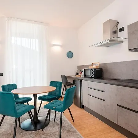 16 Apartman Bergamo
