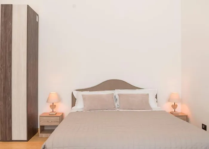 16 Apartment Bergamo